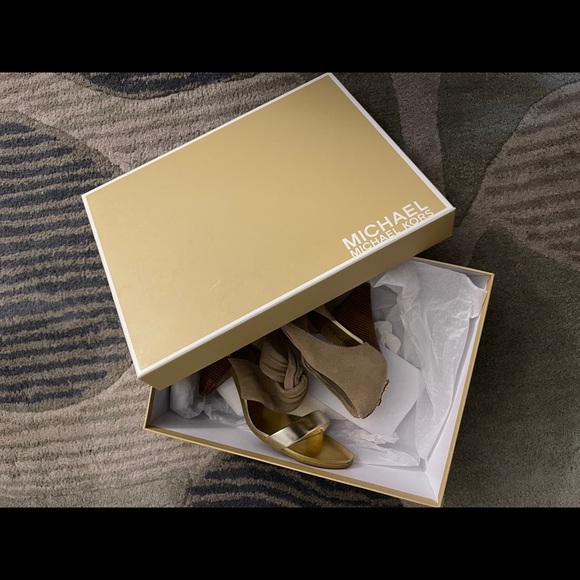 Michael Kors Suede Metallic Sandals - Picture 3 of 6